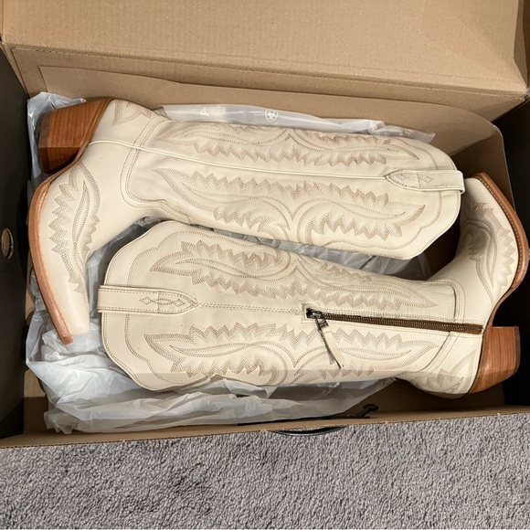 Cream Ariat Casanova size 9 - Picture 6 of 8